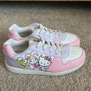 Sanrio Hello Kitty Kids Sneakers low- top Pink, White, and Lavender